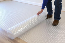 Пузырчатая пленка для защиты напольных покрытий