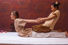 Тайский массаж: техники, польза и история