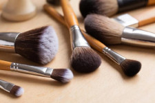 Charlotte Tilbury: британский люкс, который изменил правила игры в макияже
