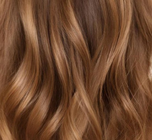 Секреты прикорневого объема: от сухих шампуней до стайлинговых пудр