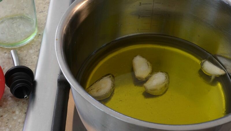 ???? чесночное масло: польза и вред, как его правильно принимать | рецепты приготовления масла с чесноком